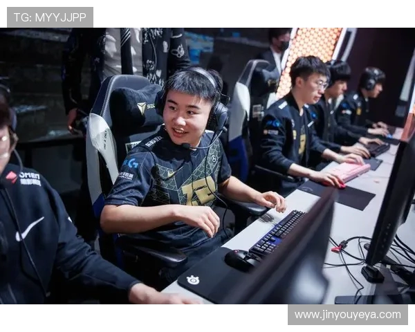 英雄联盟心理素质排名揭晓RNG战队荣登第二名引发热议