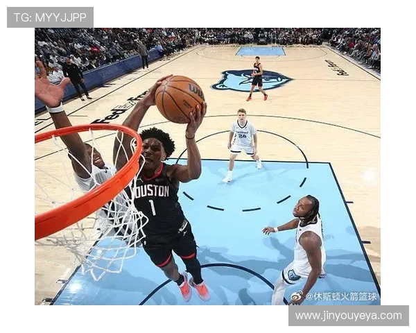 休斯敦火箭与灰熊激战正酣球迷期待精彩对决与精彩瞬间