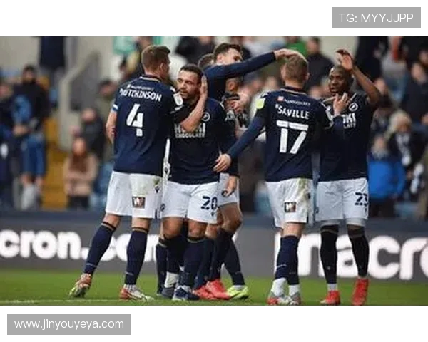 巴恩斯利主场迎战西布罗姆维奇力争三分展现球队实力