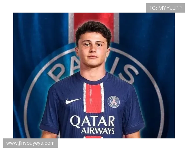 曼联与本菲卡精彩对决视频直播全程回顾与分析