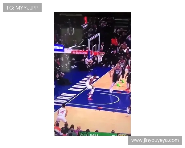 篮球天猫与自由的碰撞:探索运动与商业的完美结合之路 篮球天猫与自由的碰撞:探索运动与商业的完美结合之路