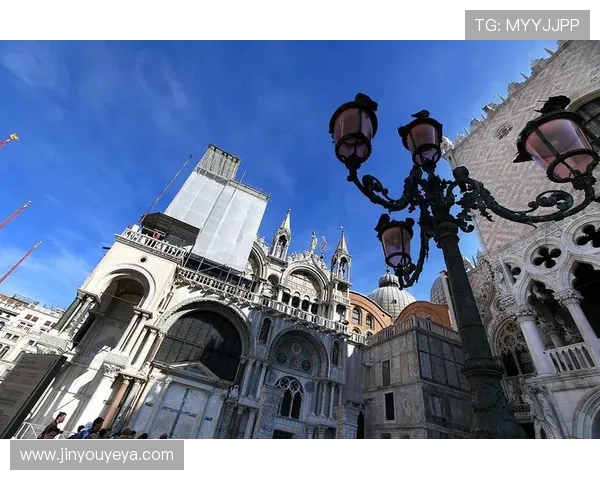 罗马与巴黎激战正酣比分直播全程跟踪精彩瞬间不容错过