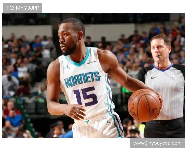 贾雷斯沃克在NBA新秀赛季的崛起与未来发展潜力分析