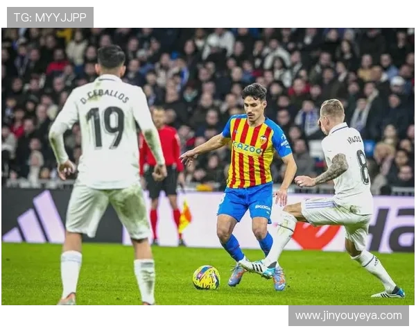 赫罗纳与比利亚激战正酣谁能在这场较量中笑到最后 赫罗纳与比利亚激战正酣谁能在这场较量中笑到最后