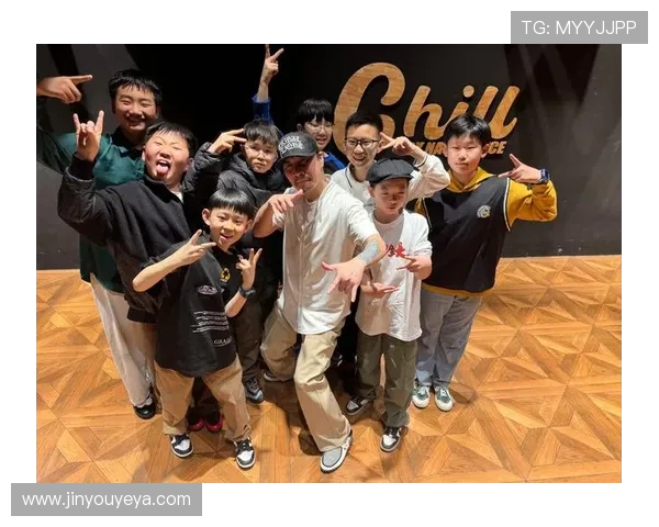 南京街舞队实力揭秘:激情与创意交织的舞动之旅 南京街舞队实力揭秘:激情与创意交织的舞动之旅